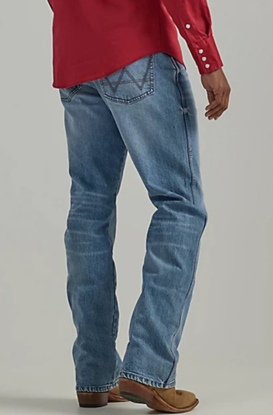 Men s Wrangler Retro Relaxed Fit Bootcut Jeans The Pink Cow Clothing Co Western Boutique Tack